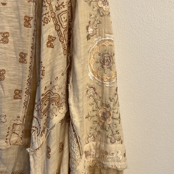 Free people Boom Boom Patchwork Embroidery Blouse Shirt Boho Neutral Open Back - Picture 10 of 13